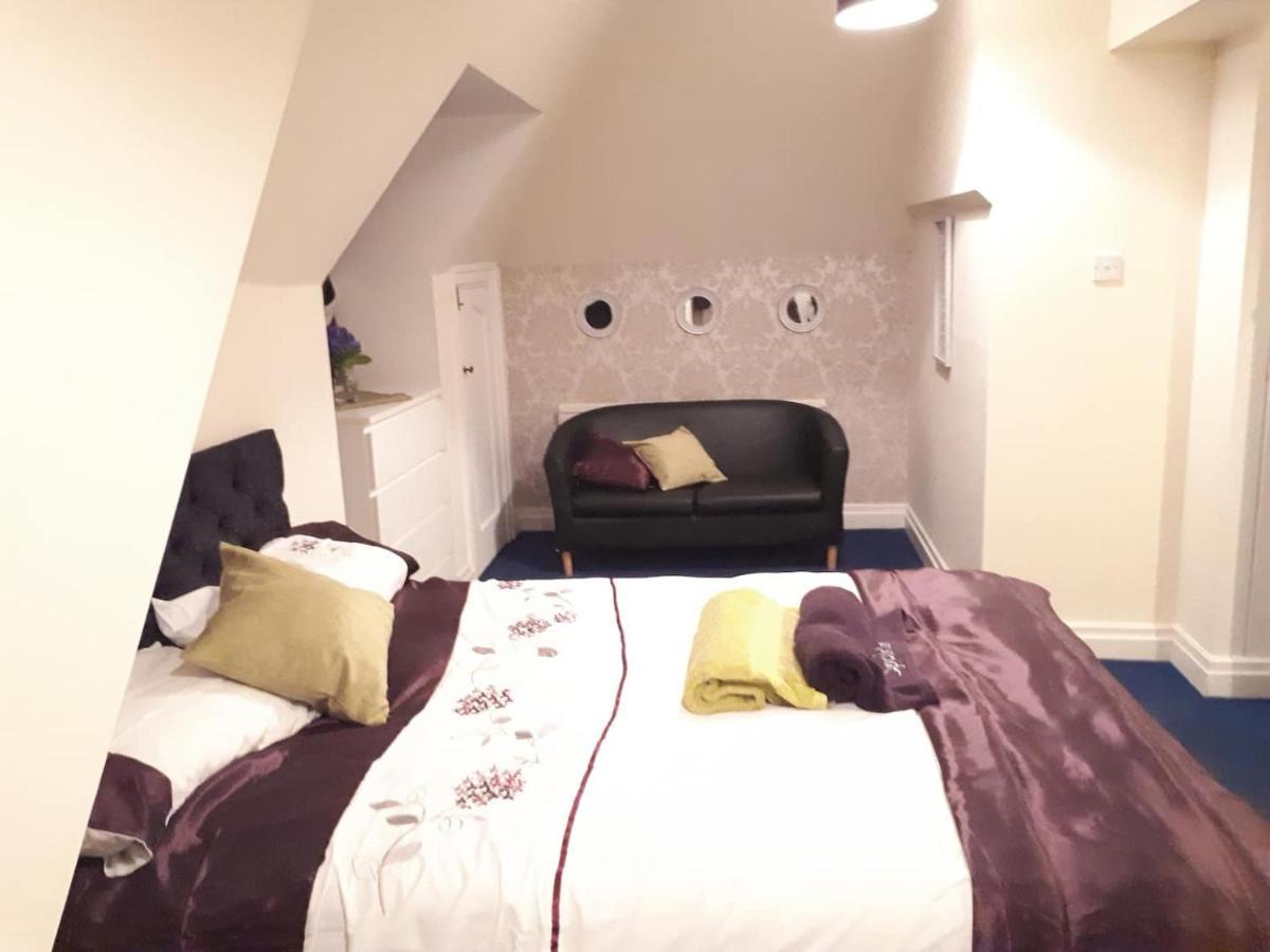 Peaceful Retreat Hideaway Surrey Apartment Esher Luaran gambar